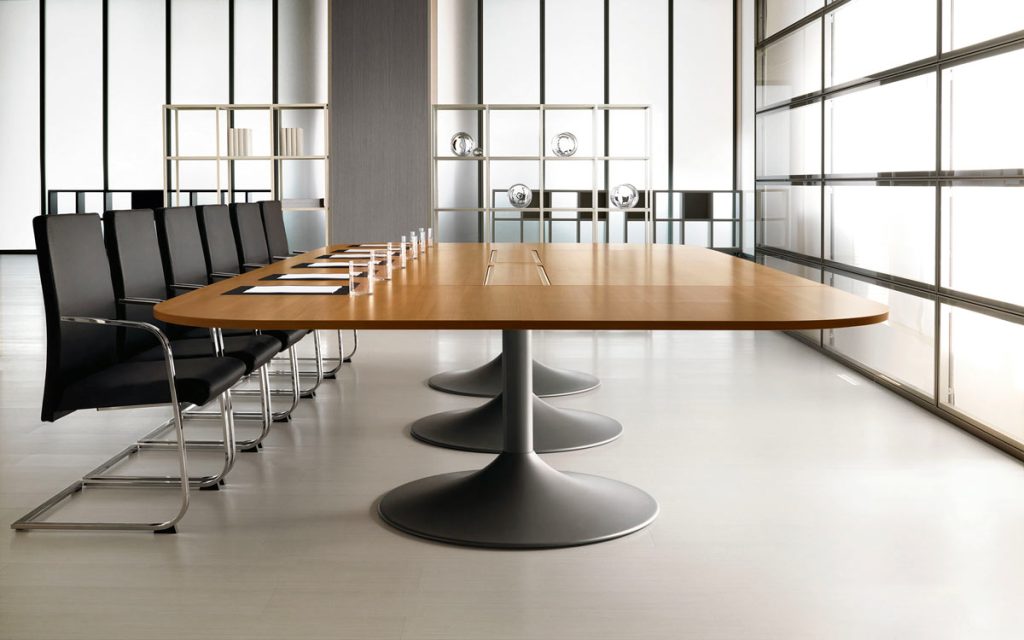 Buro City Montpellier Bureaux Table Meeting Collaborateurs